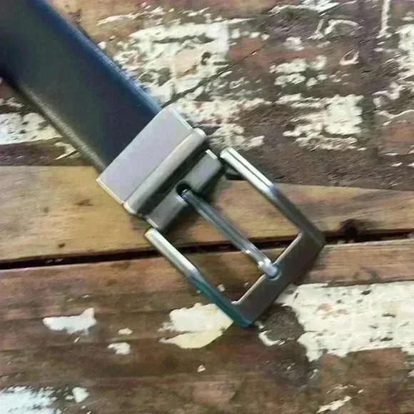 Black brown reversible, dress belt bonded leather size 40 - Picture 2 of 6